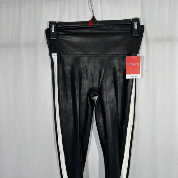NWT $110‎ Spanx [ Small ] Side Stripe Faux Leather Leggings in Black/White - Picture 8 of 13